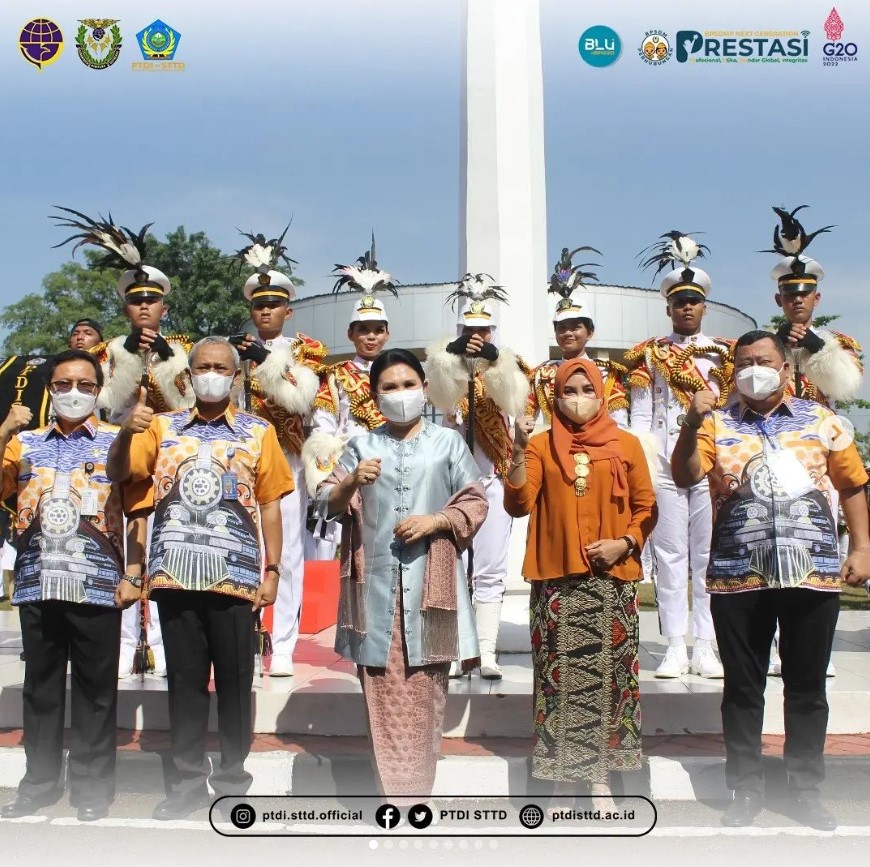 Pembukaan Festival UMKM Nusantara PTDI - STTD EXPO "Bergandengan Tangan Dimasa Pandemi".